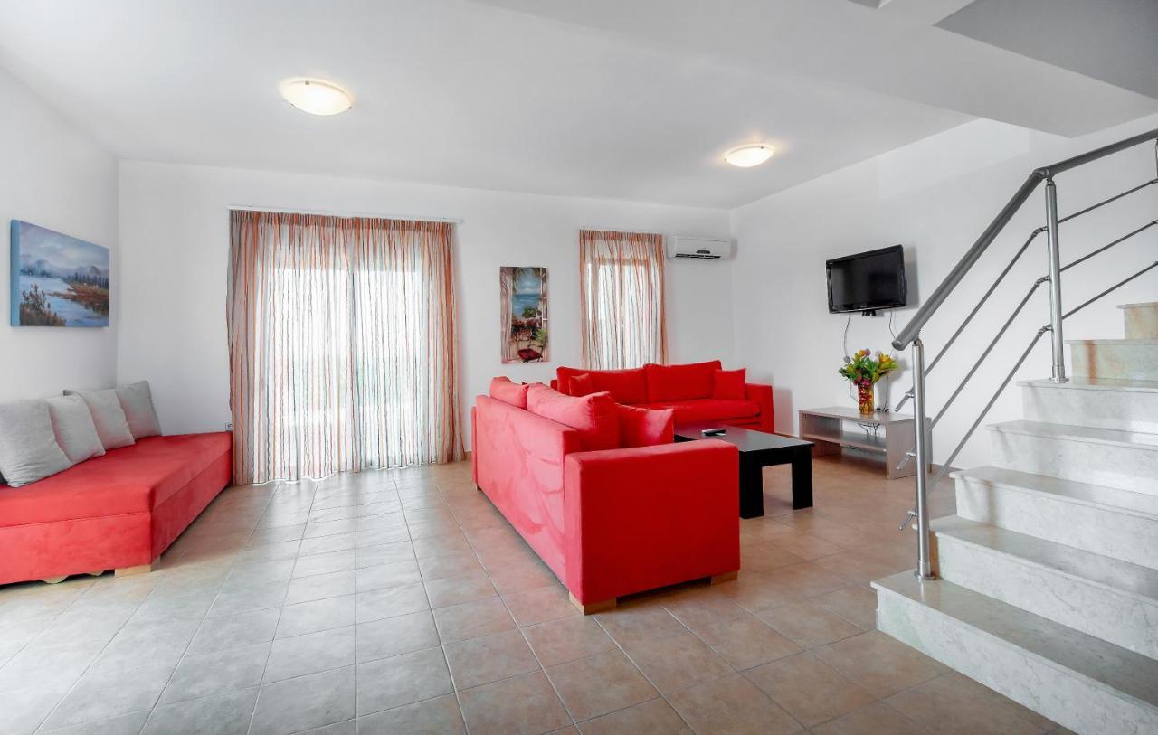 Gennadi Gardens Apartments&Villas Exterior foto